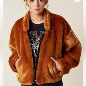 Free People Furry Bomber Jacket L Teddy Faux Fur Cozy Luxe Streetwear Rust
